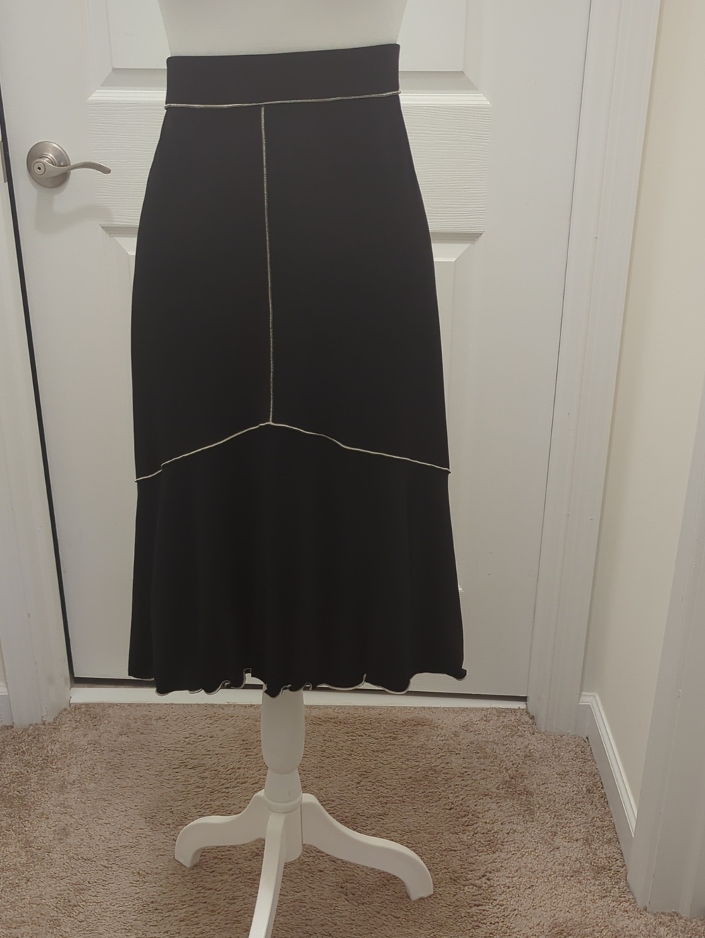 Studio M Black Midi Skirt with Contrast White Stitching